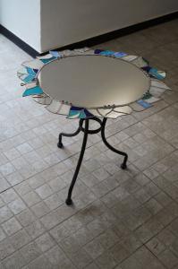 TAVOLO FOGLIE